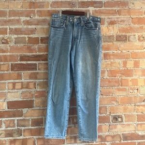 Madewell The Mom Jean size 26